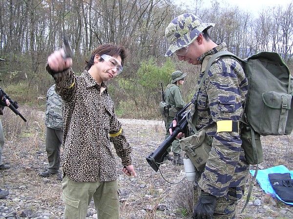 ♪俺の話を聞け〜…は「タイガー&ドラゴン」。